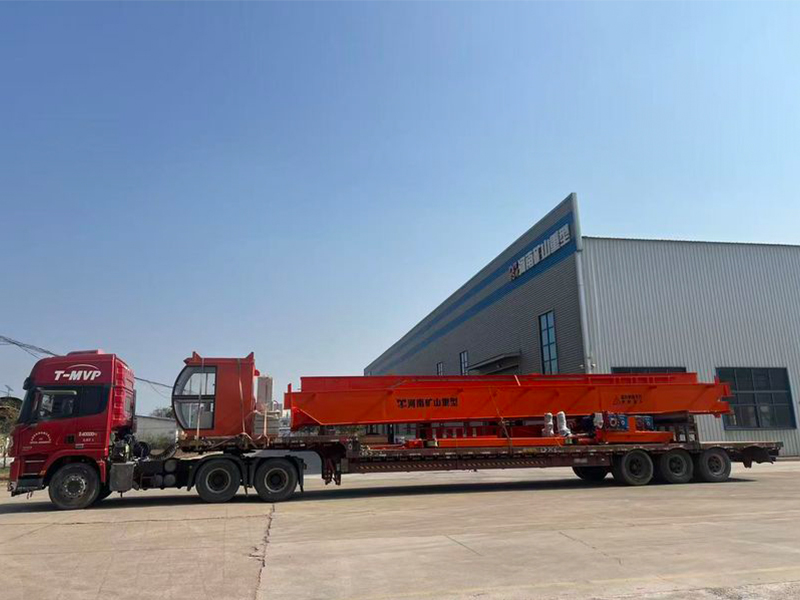 歐式雙梁 QDXX20/10t-14.5m 制作完成  裝車(chē)發(fā)出